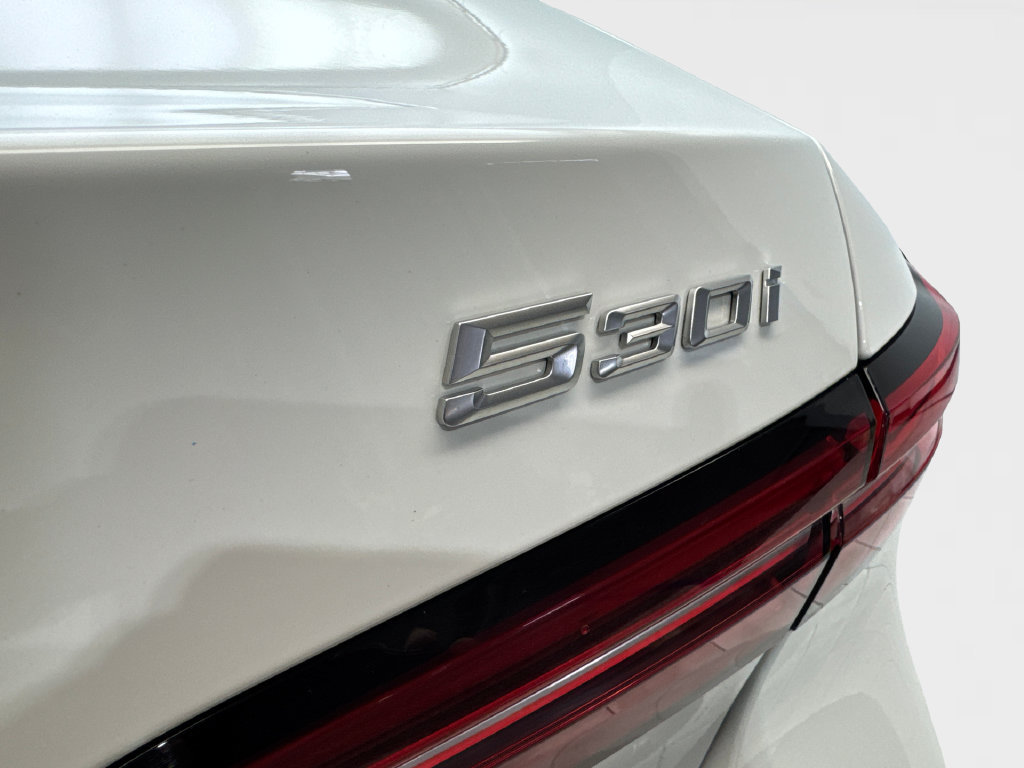 Used 2026 BMW 530i RWD image 25
