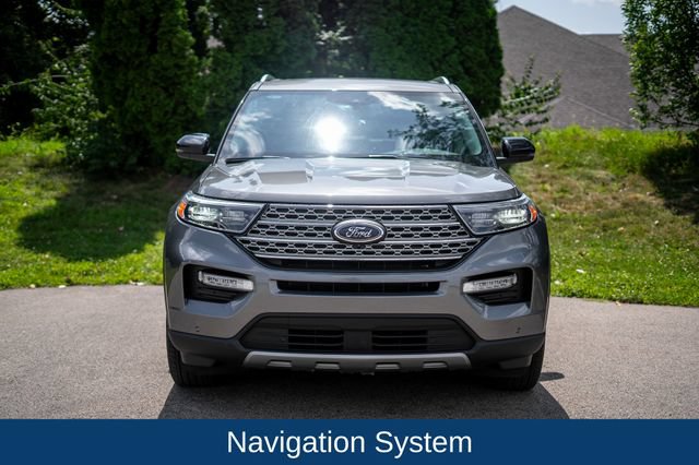Used 2023 Ford Explorer Limited w/ Limited Technology Package AWD/4WD image 2