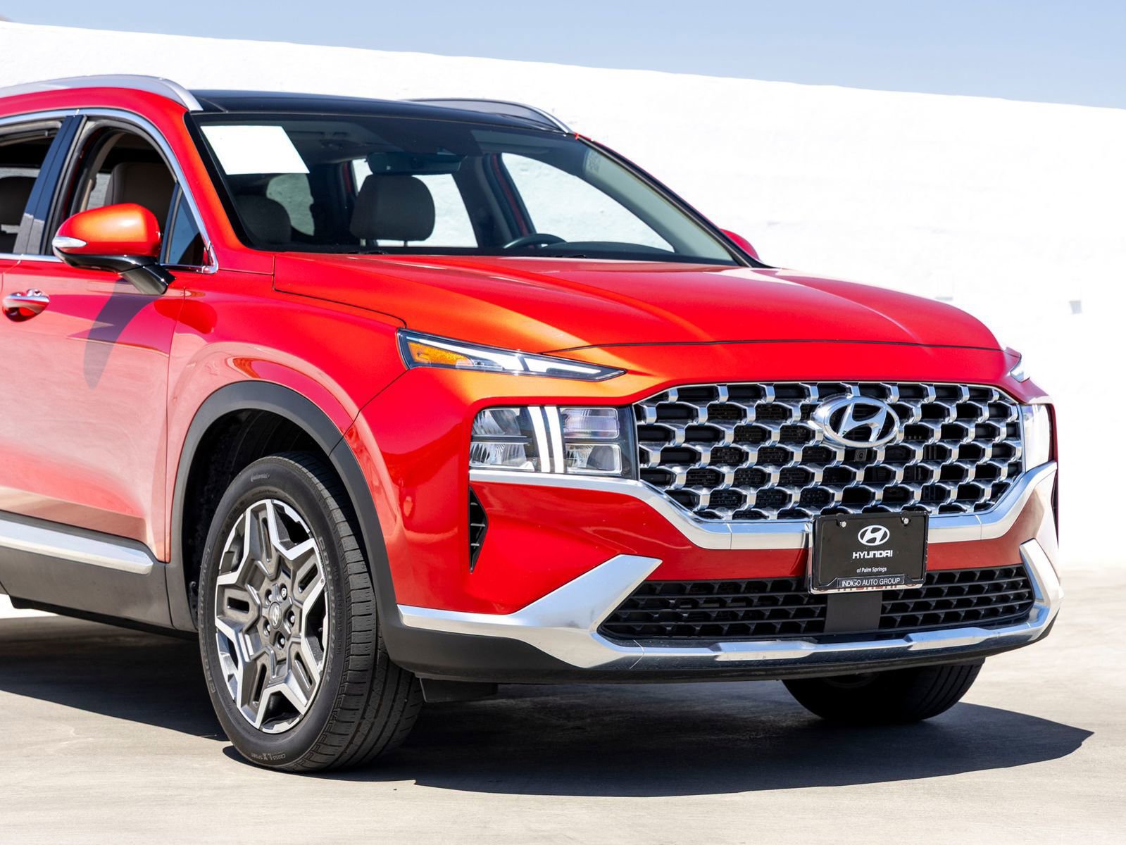 Used 2023 Hyundai Santa Fe SEL Premium AWD/4WD image 3