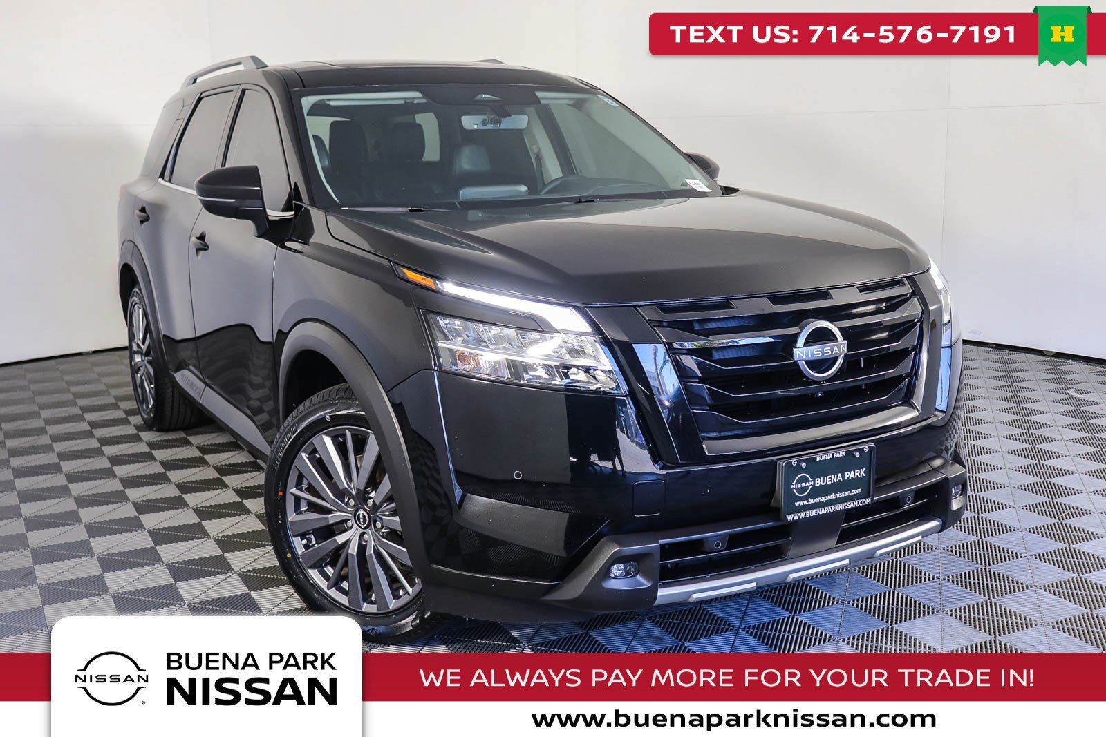 Used 2023 Nissan Pathfinder SL w/ SL Premium Package
