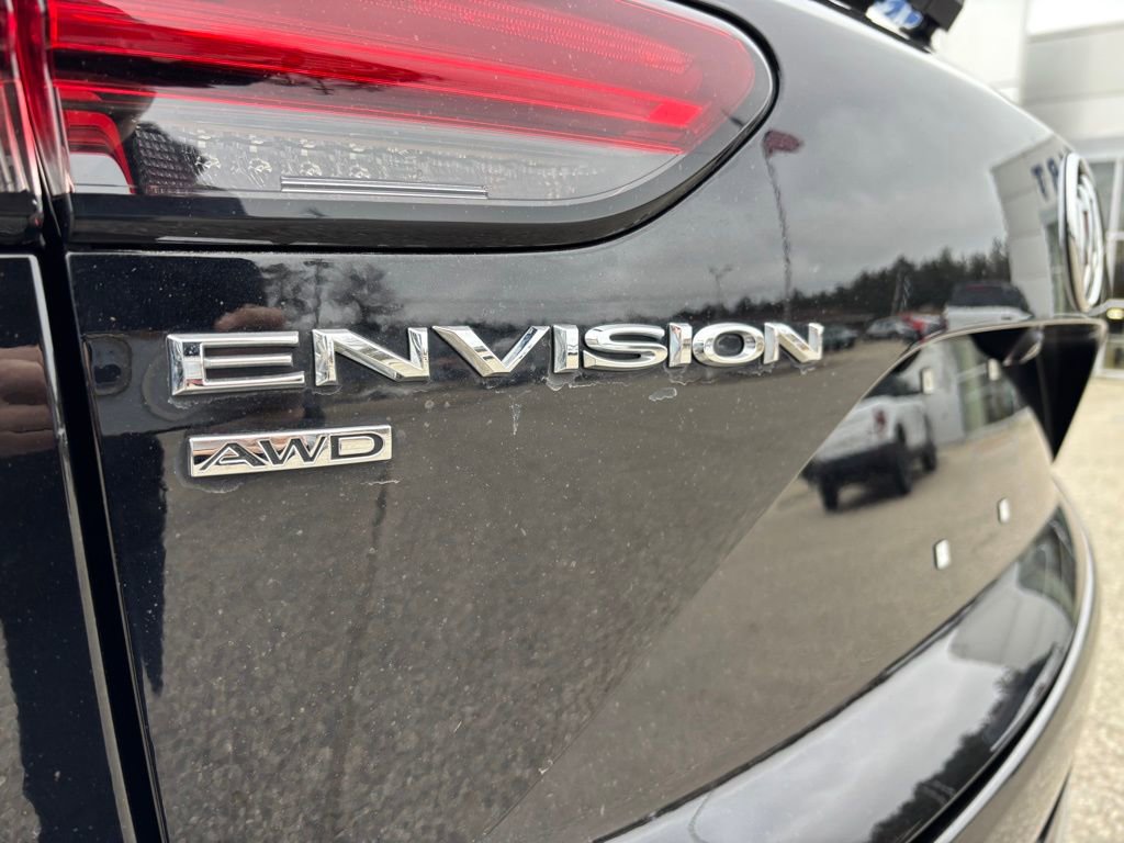 Used 2021 Buick Envision Essence w/ Sport Touring Package image 9
