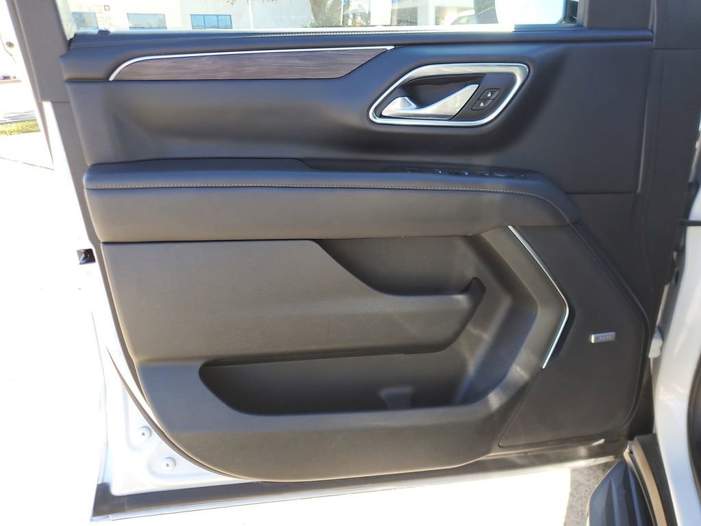 Used 2024 Chevrolet Tahoe LT image 18