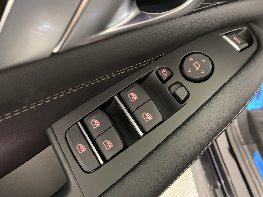 New 2026 BMW X5 M60i image 6