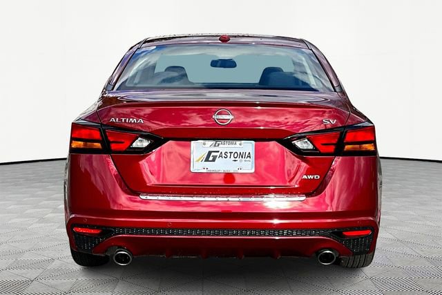 Used 2023 Nissan Altima 2.5 SV w/ SV Premium Package image 6