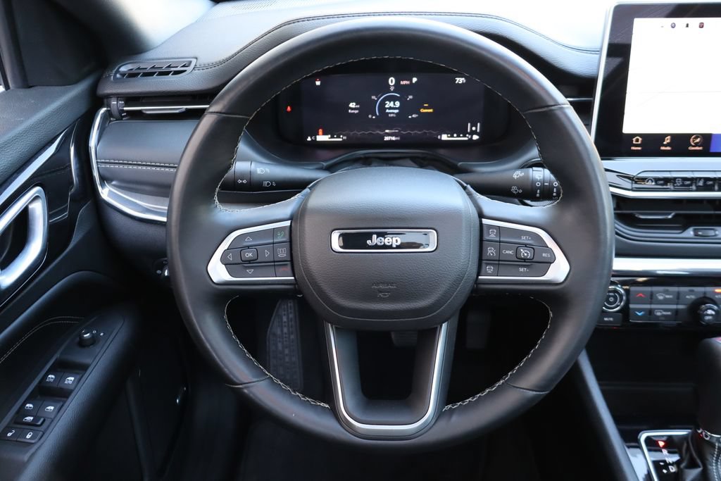 Used 2022 Jeep Compass High Altitude AWD/4WD image 21