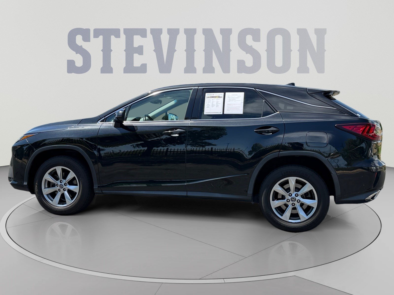 Used 2019 Lexus RX 350 FWD w/ Accessory Package image 2