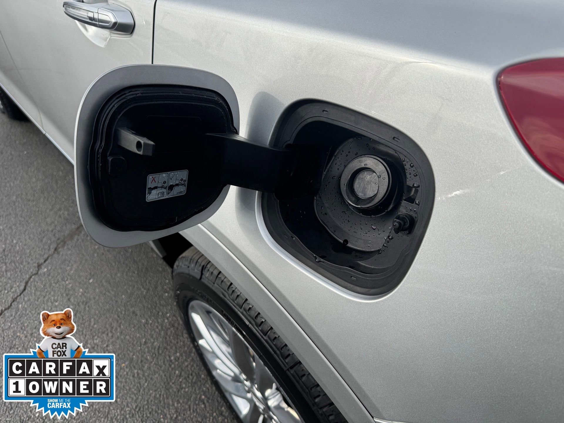 Used 2019 Cadillac XT5 Premium Luxury w/ Driver Assist Package image 28