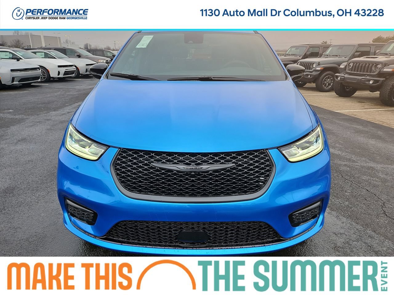 New 2026 Chrysler Pacifica Select w/ S Appearance Package FWD image 2