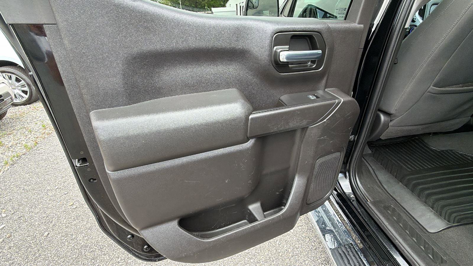 Certified 2021 Chevrolet Silverado 1500 LT w/ Bed Protection Package AWD/4WD image 19