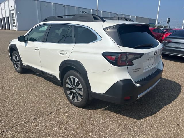 Used 2024 Subaru Outback Limited AWD/4WD image 4