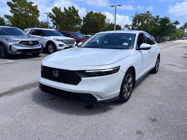Used 2023 Honda Accord EX-L image 2