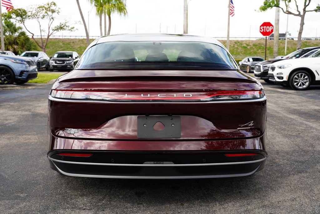 Used 2022 Lucid Air Grand Touring image 11