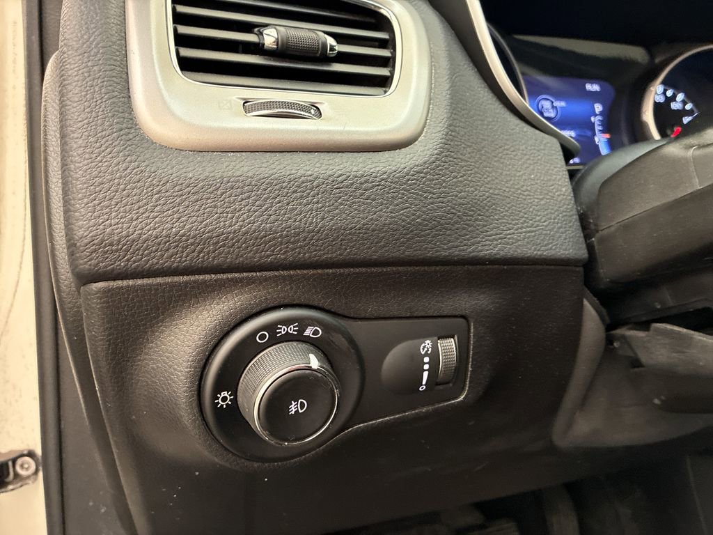 Used 2020 Jeep Compass Sport AWD/4WD image 20