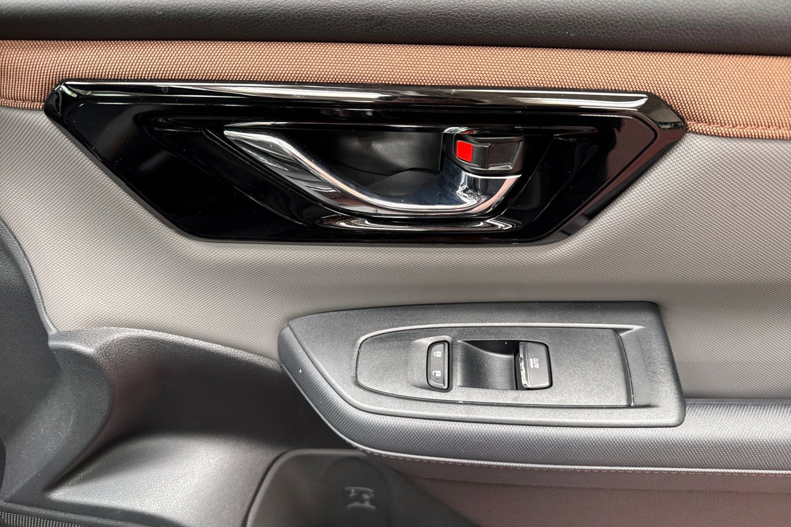 Used 2025 Subaru Forester Sport image 23