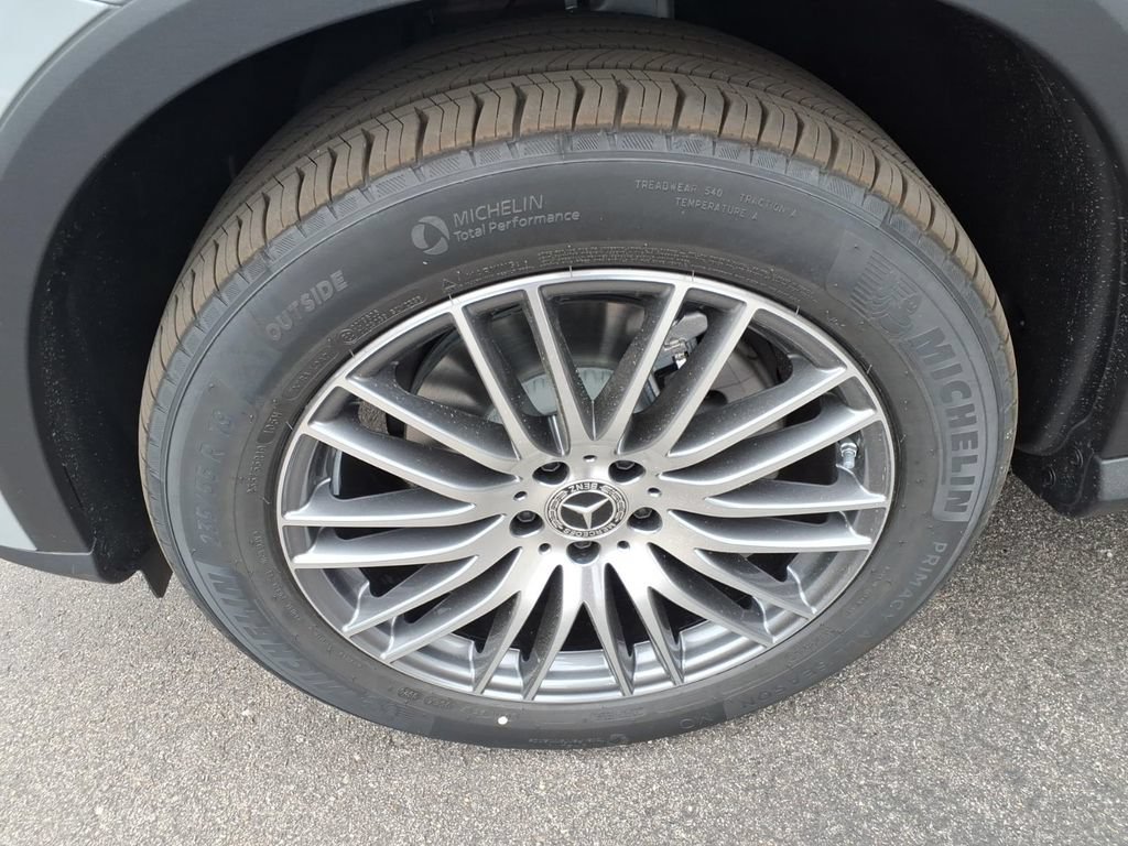 New 2026 Mercedes-Benz GLC 300 4MATIC image 10