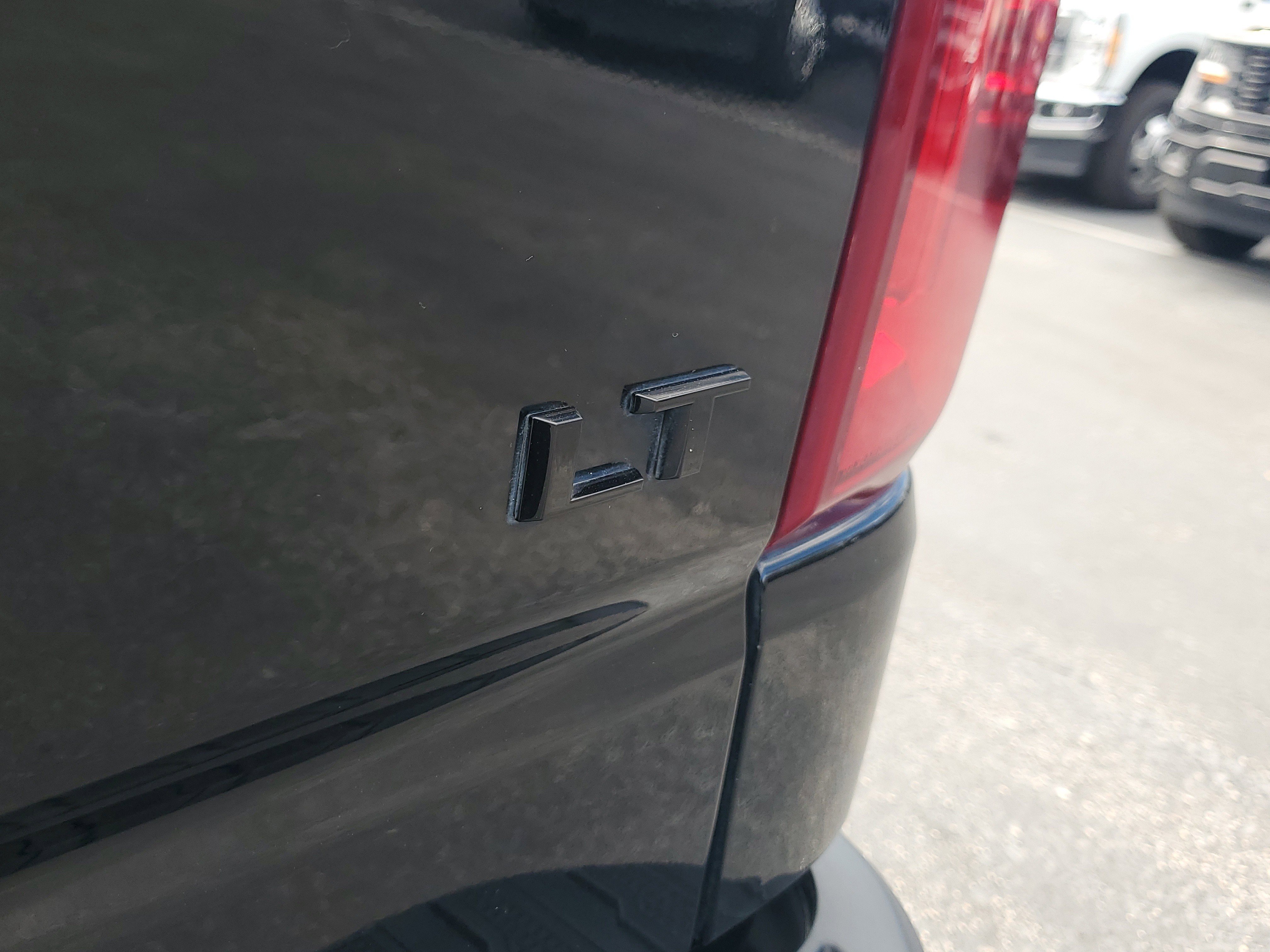 Used 2022 Chevrolet Silverado 1500 LT Trail Boss w/ LT Trail Boss Premium Package image 10