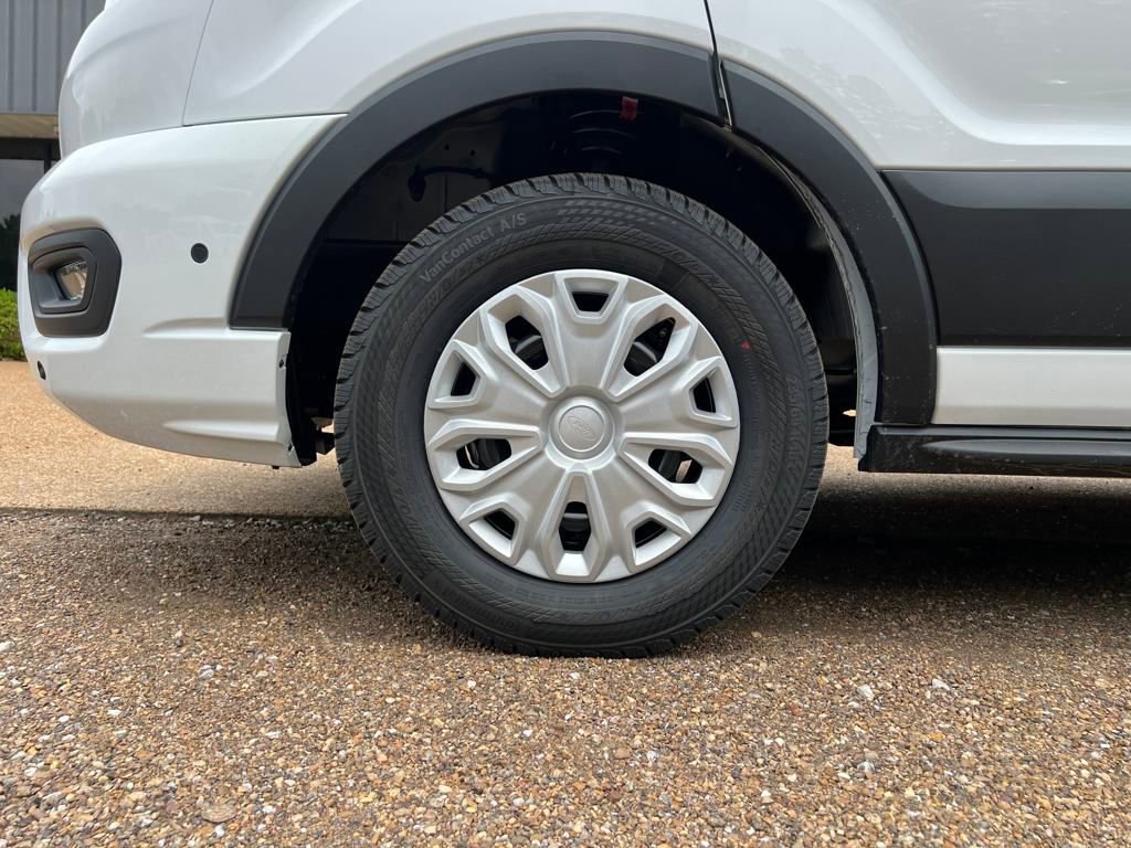 New 2025 Ford Transit 350 XLT image 21