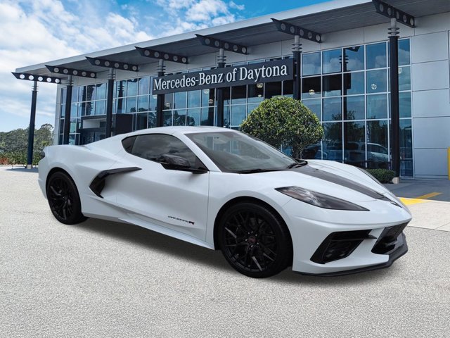 Used 2024 Chevrolet Corvette Stingray Coupe w/ Z51 Performance Package RWD image 2