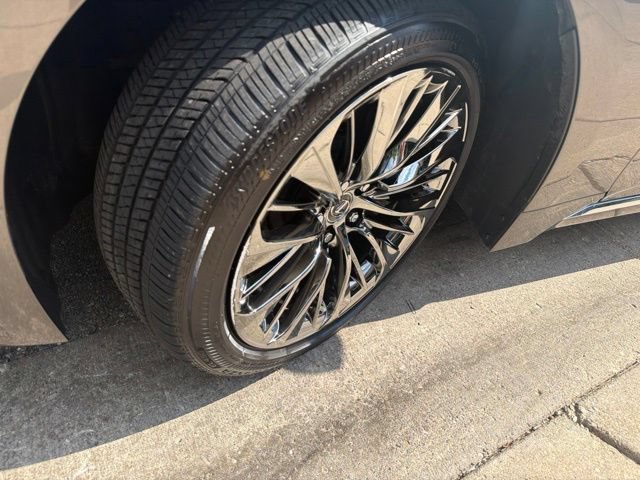 Used 2018 Lexus LS 500 AWD w/ Interior Upgrade Package image 38