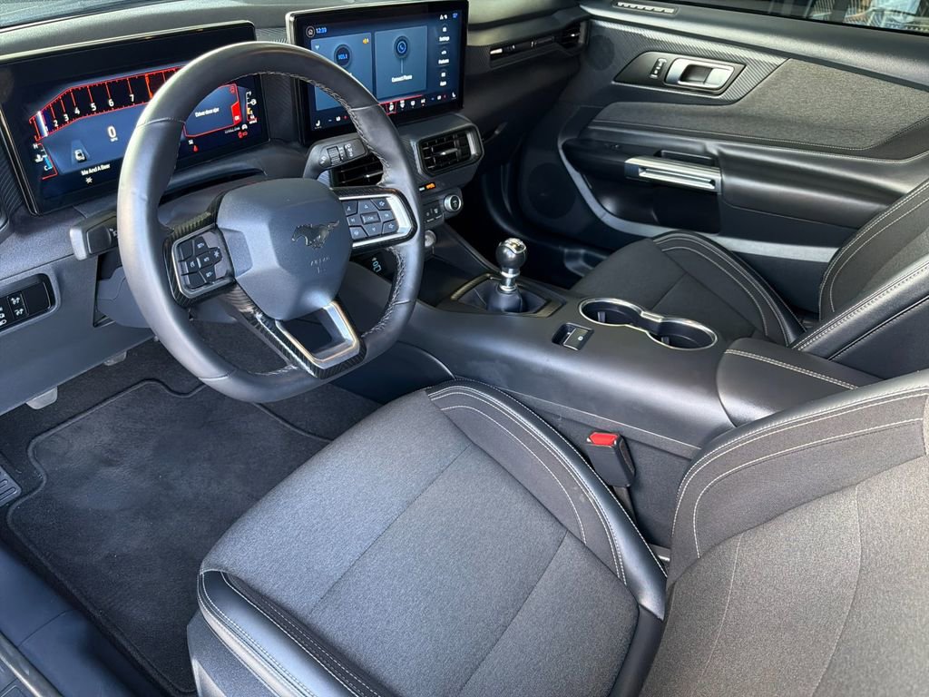Used 2024 Ford Mustang GT RWD image 10