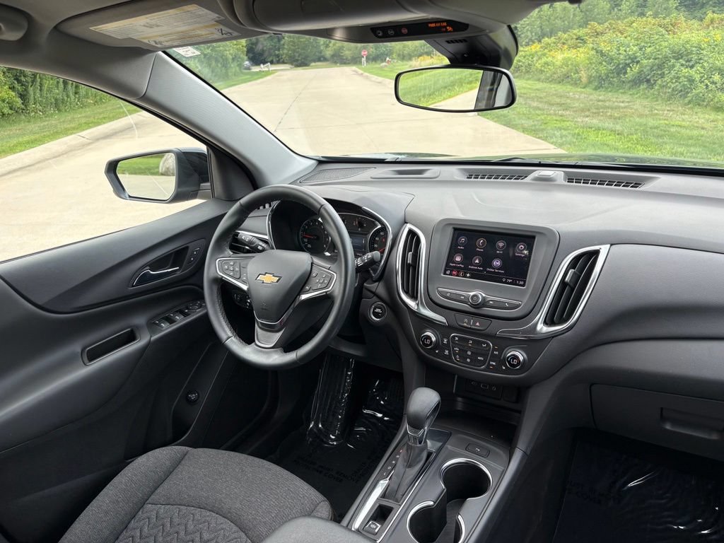Used 2024 Chevrolet Equinox LT FWD image 30