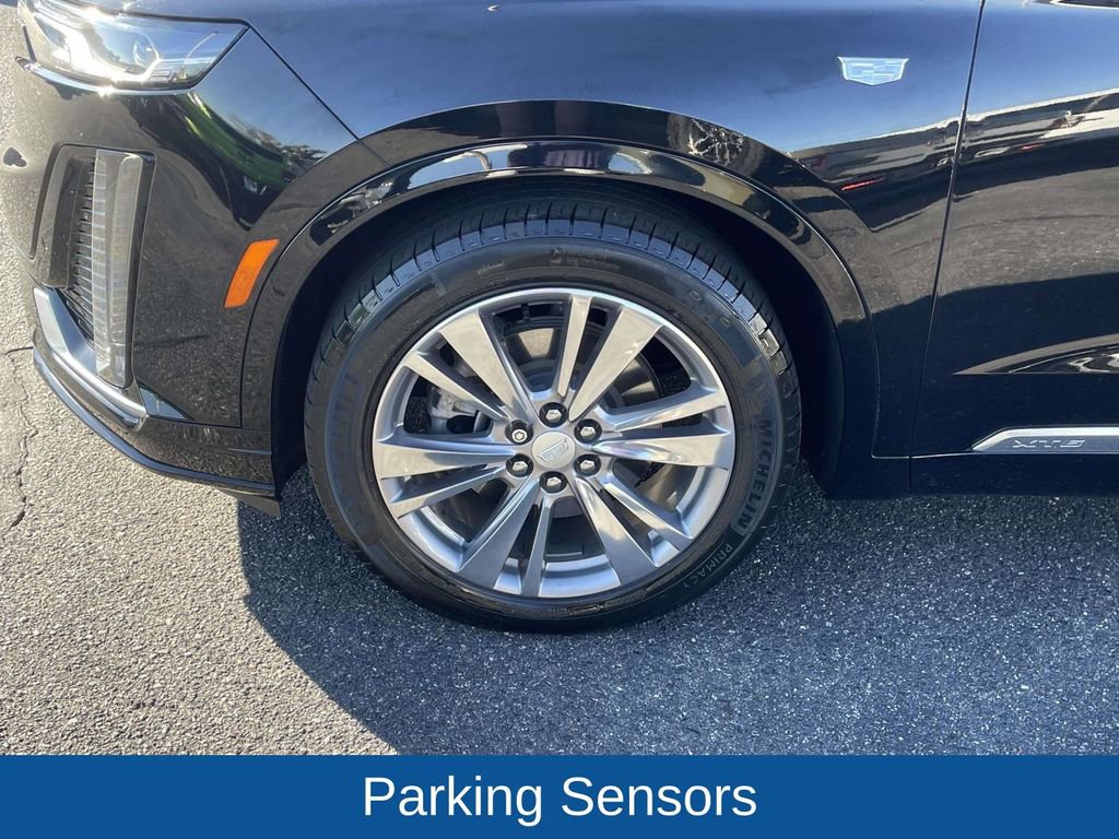 Used 2023 Cadillac XT6 Premium Luxury image 10