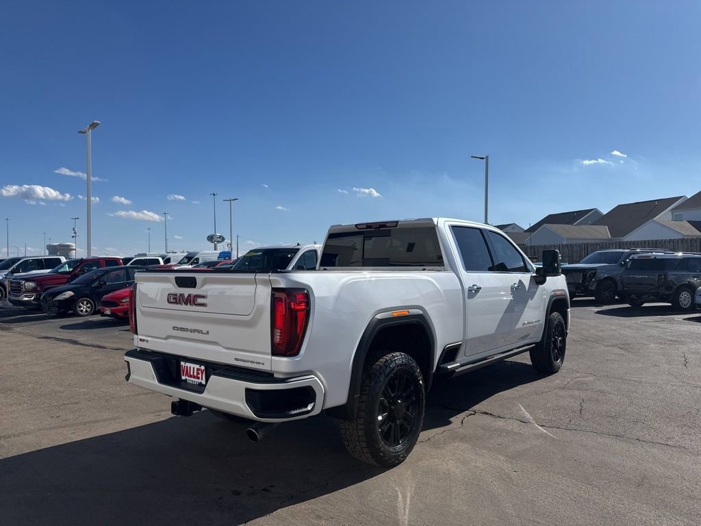 Used 2022 GMC Sierra 2500 Denali w/ Denali Ultimate Package image 10