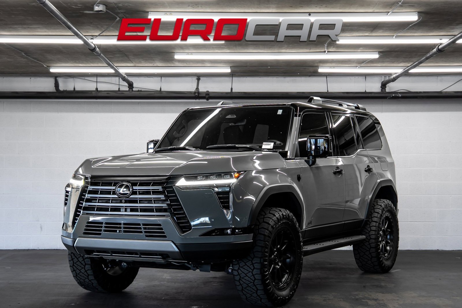 Used 2024 Lexus GX 550 image 1