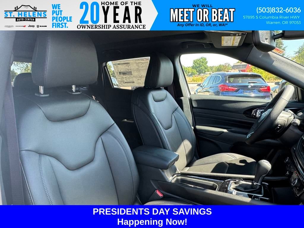 New 2025 Jeep Compass Limited w/ Sun & Sound Group image 32
