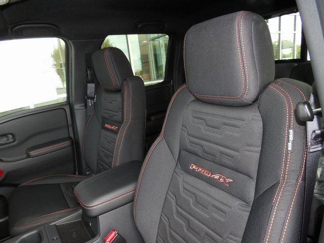 New 2026 Nissan Frontier PRO-4X w/ Pro-4x Convenience Package image 16