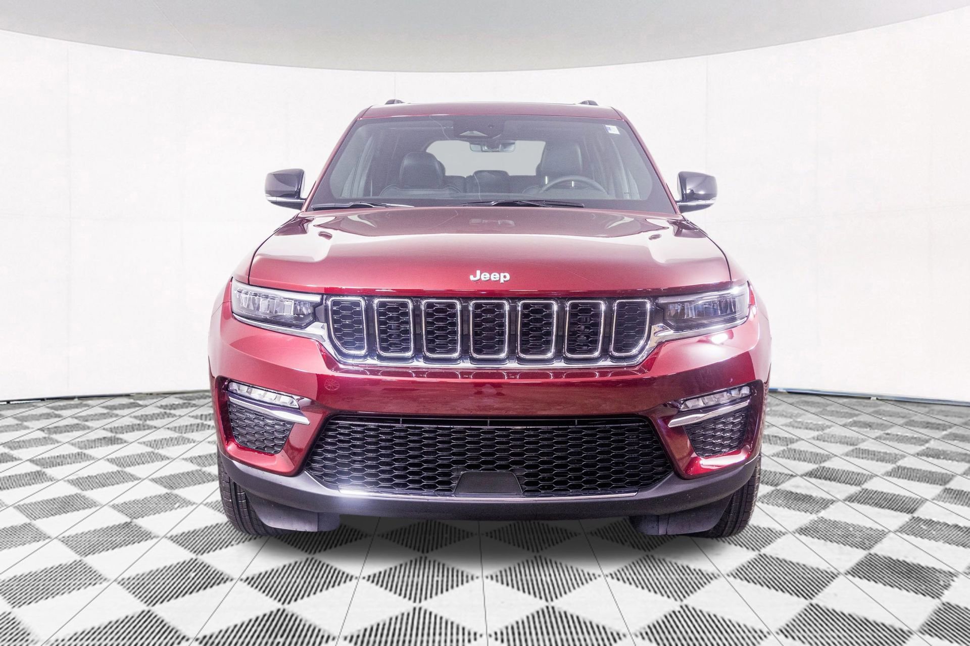 New 2025 Jeep Grand Cherokee Limited image 6