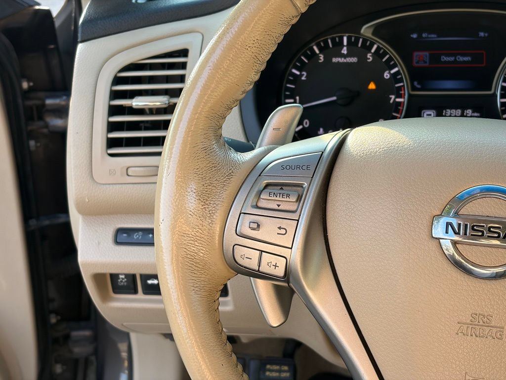 Used 2013 Nissan Altima 3.5 SL w/ Technology Pkg FWD image 15