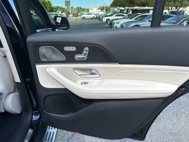 New 2026 Mercedes-Benz GLS 450 4MATIC image 27