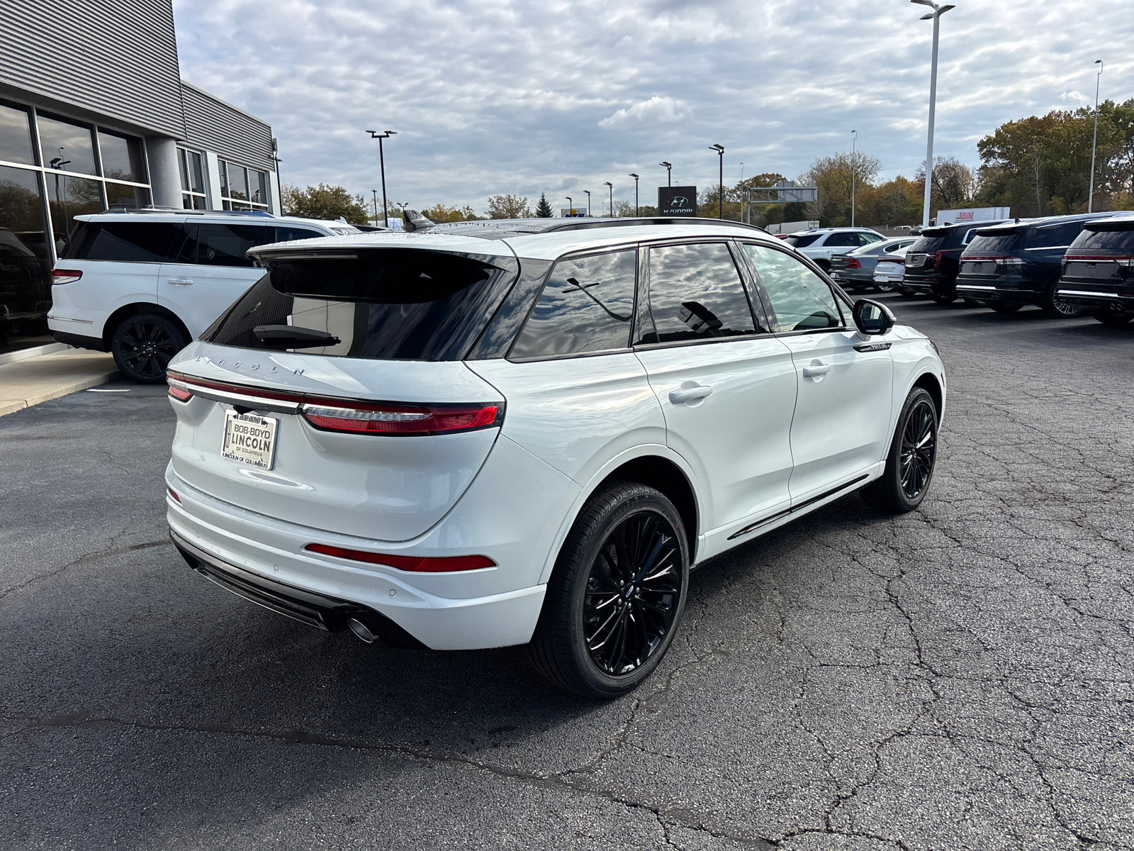 New 2026 Lincoln Corsair Reserve image 7