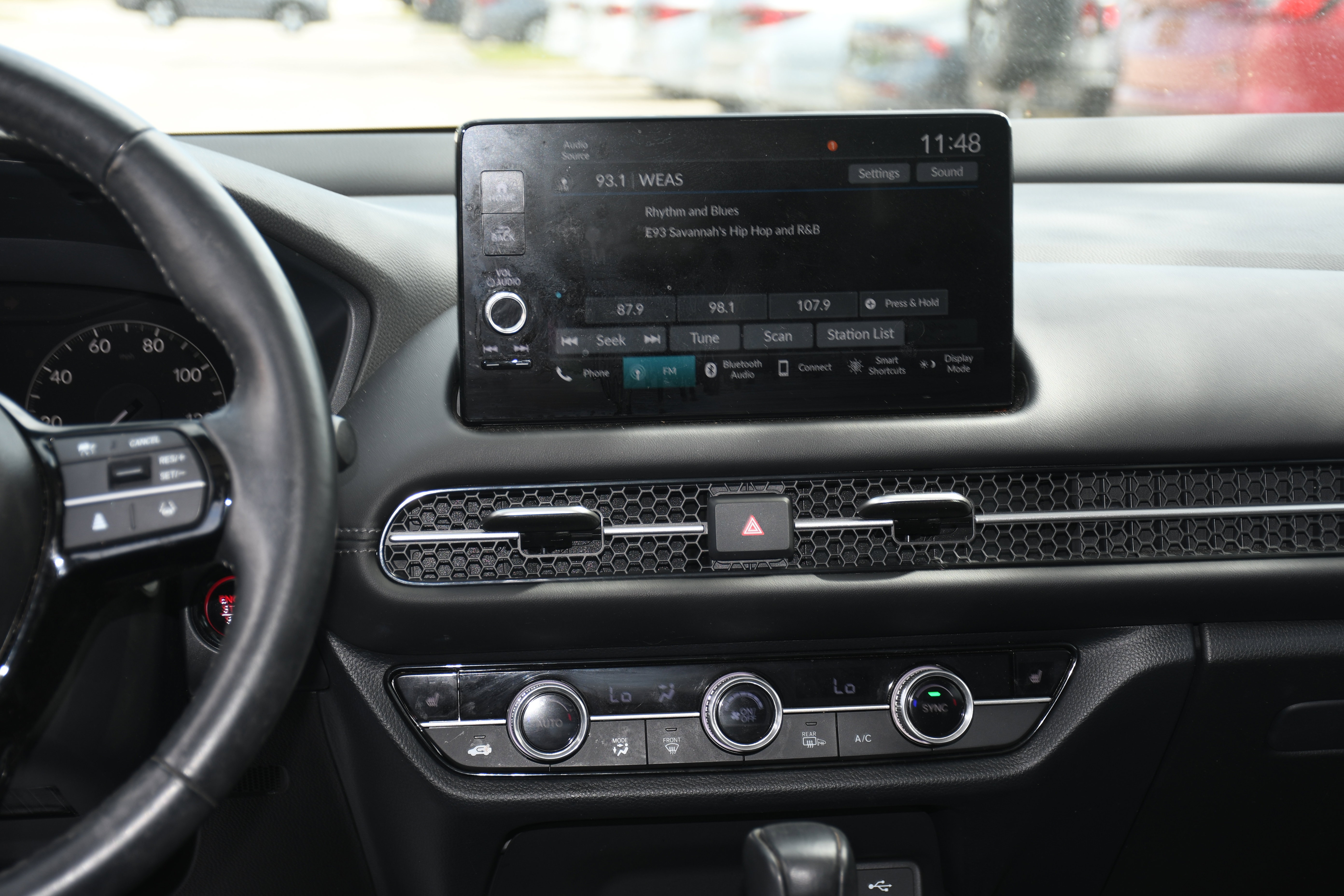 Used 2024 Honda HR-V EX-L image 17