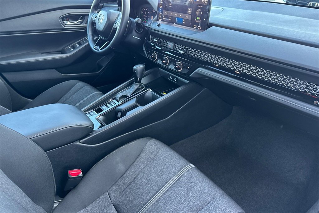 Certified 2025 Honda Accord Sport image 14