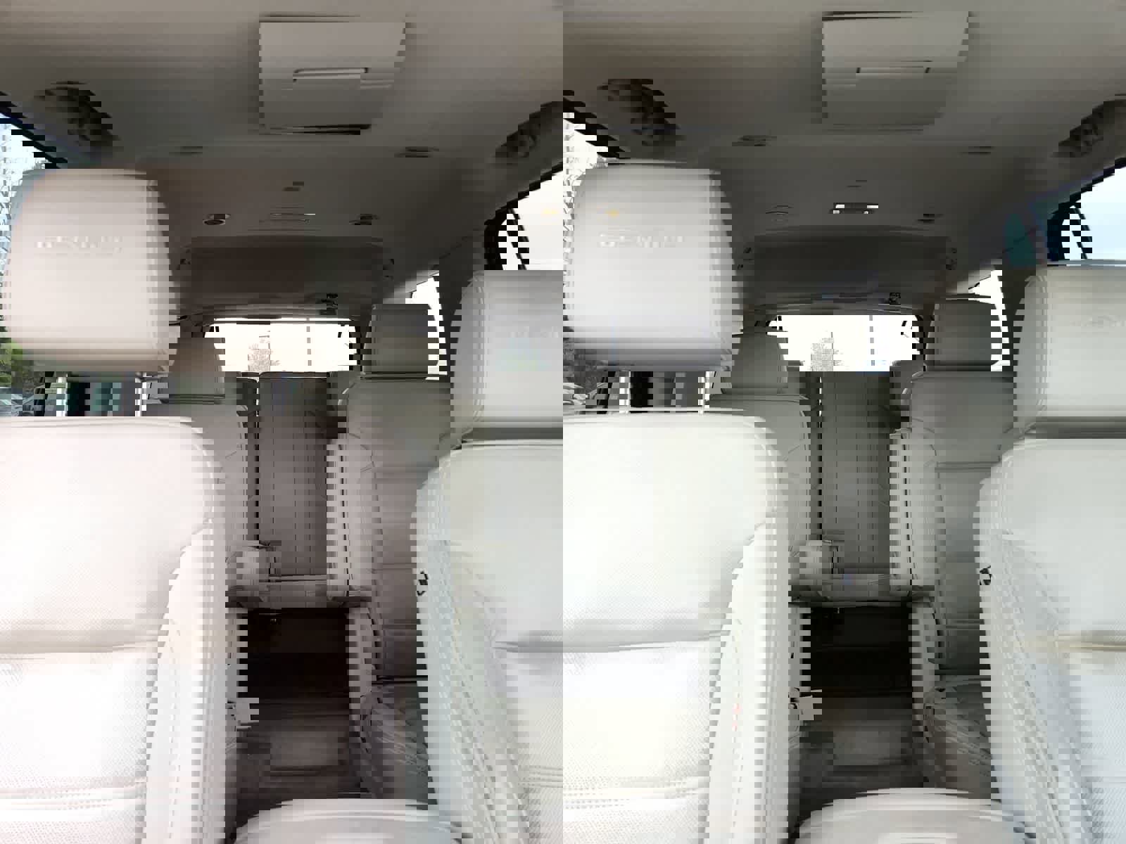 Used 2017 GMC Yukon Denali w/ Open Road Package image 19