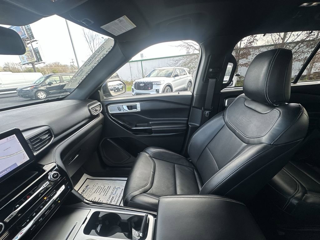 Used 2023 Ford Explorer ST w/ Equipment Group 401A image 11