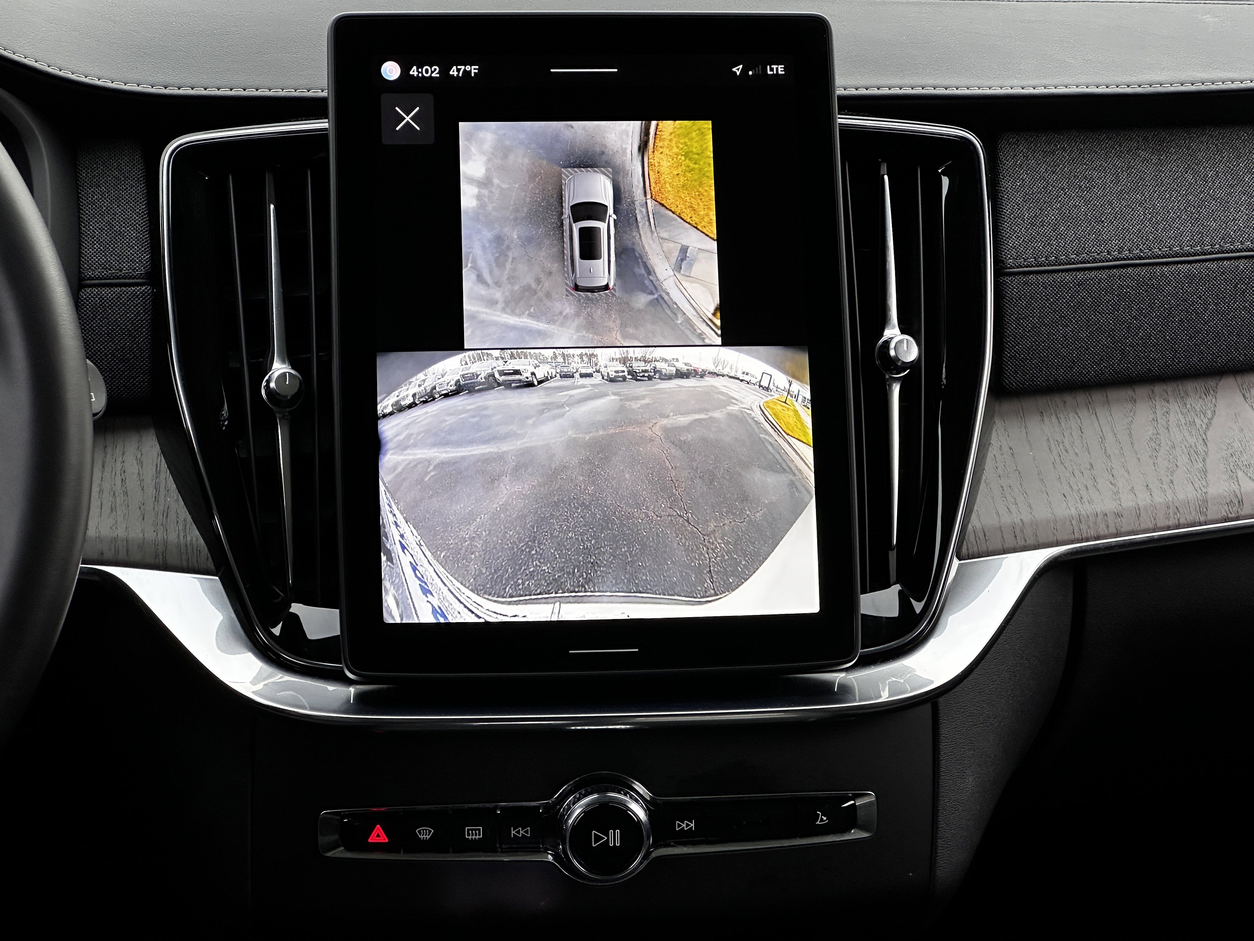 Used 2025 Volvo XC90 T8 Ultra image 25