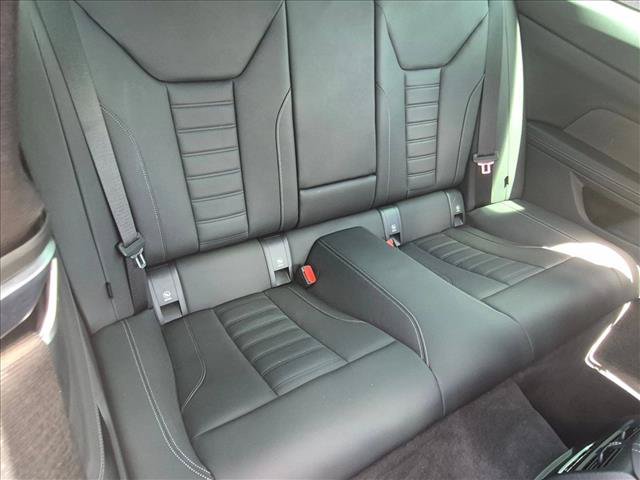 Used 2024 BMW M440i Coupe RWD image 21