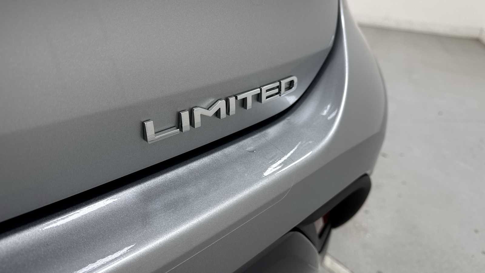 New 2025 Toyota Highlander Limited image 30