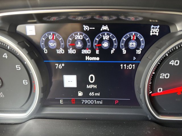 Used 2021 Chevrolet Suburban Premier w/ Premium Package image 8