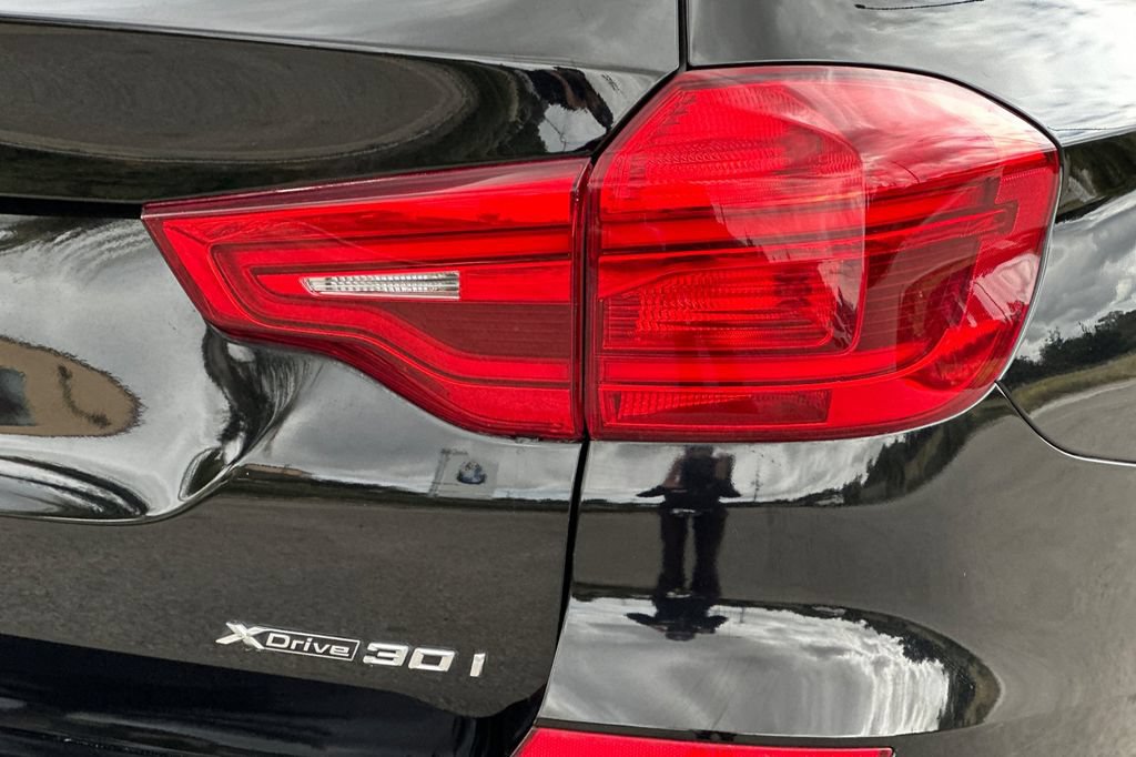 Used 2018 BMW X3 xDrive30i AWD/4WD image 33