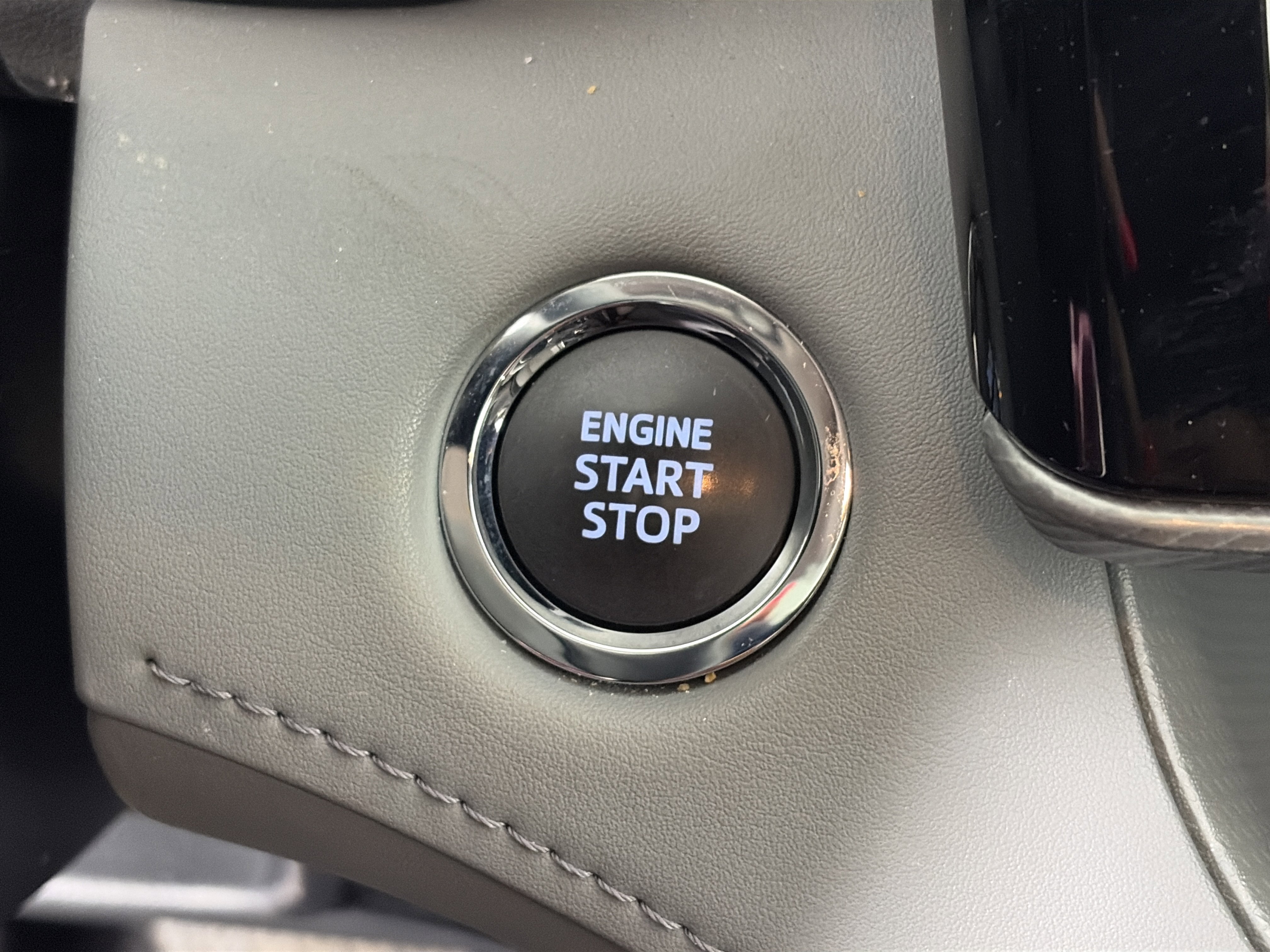 Used 2023 Toyota Highlander Platinum image 31