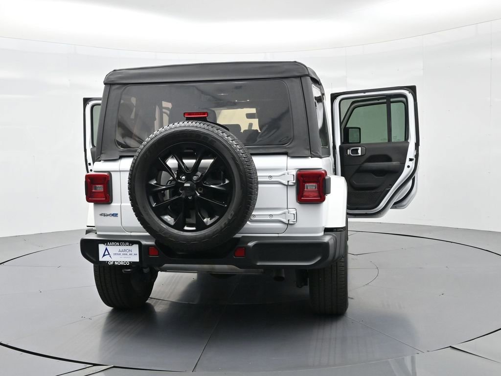 Used 2021 Jeep Wrangler Unlimited Sahara w/ Cold Weather Group image 44