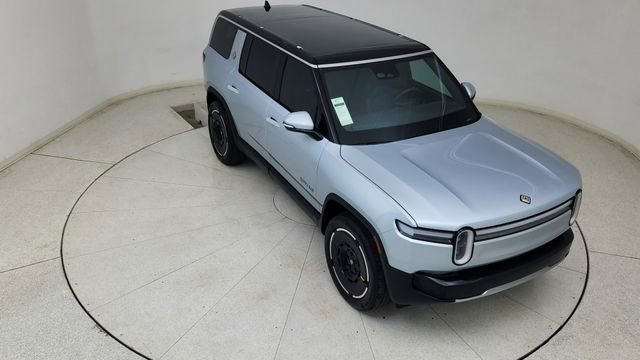 Used 2025 Rivian R1S Adventure image 81