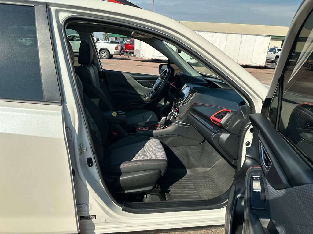 Used 2020 Subaru Forester Sport AWD/4WD image 29