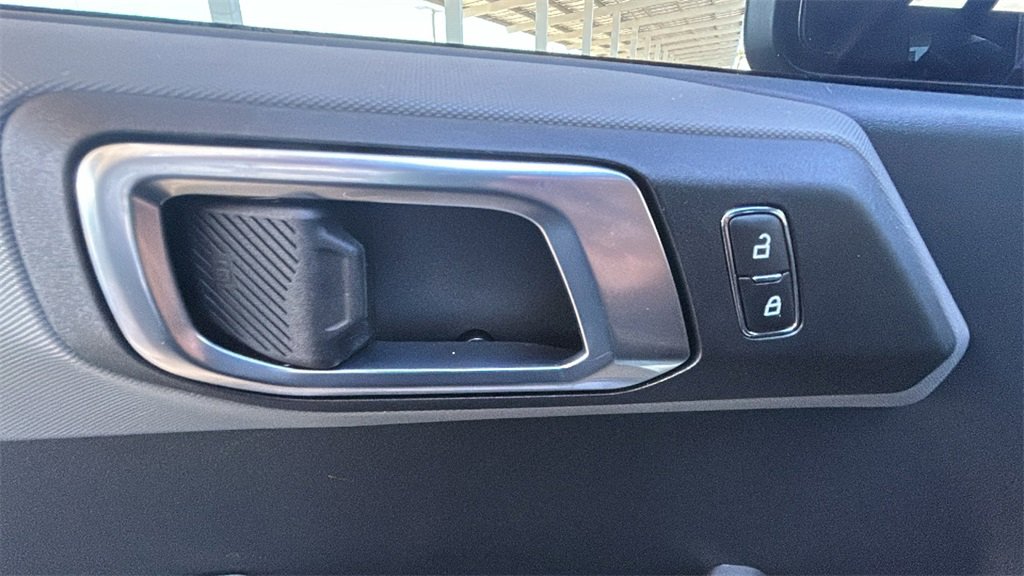 Certified 2023 Ford Bronco Black Diamond w/ Sasquatch Package image 9