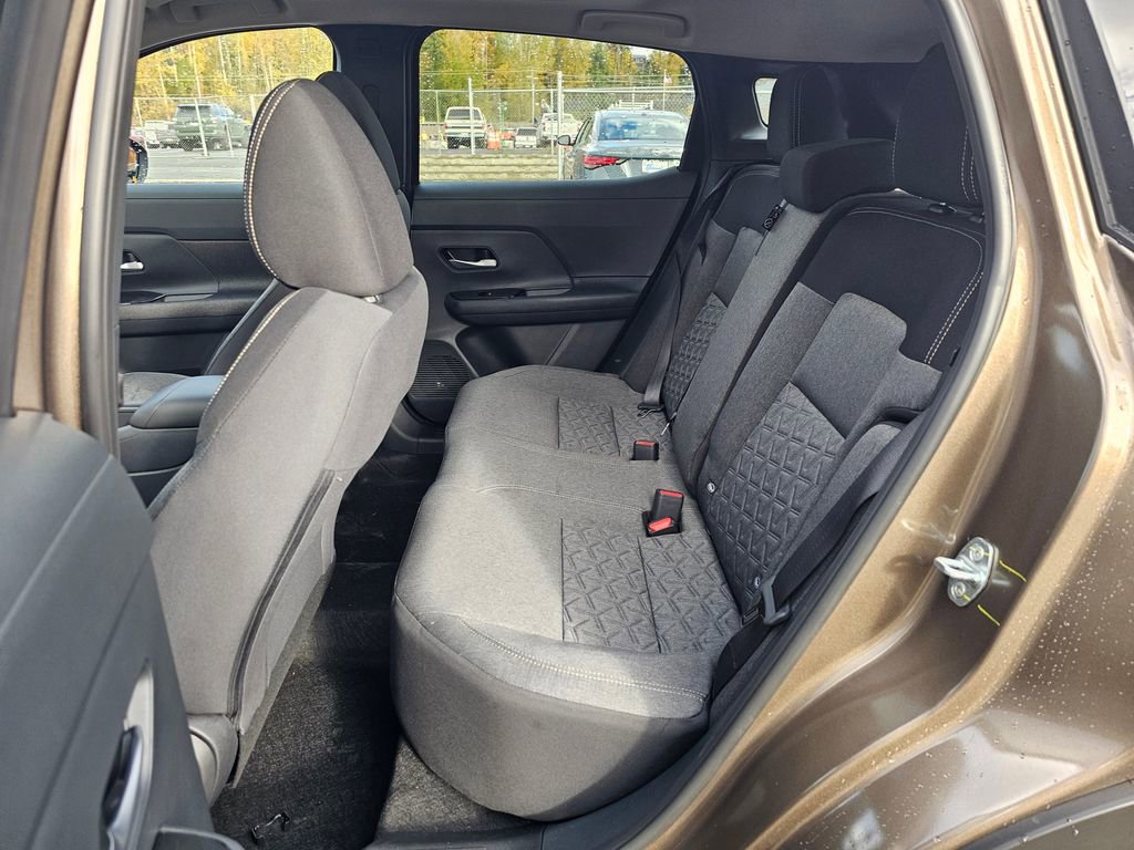 New 2026 Nissan Kicks SV w/ SV Premium Package image 23