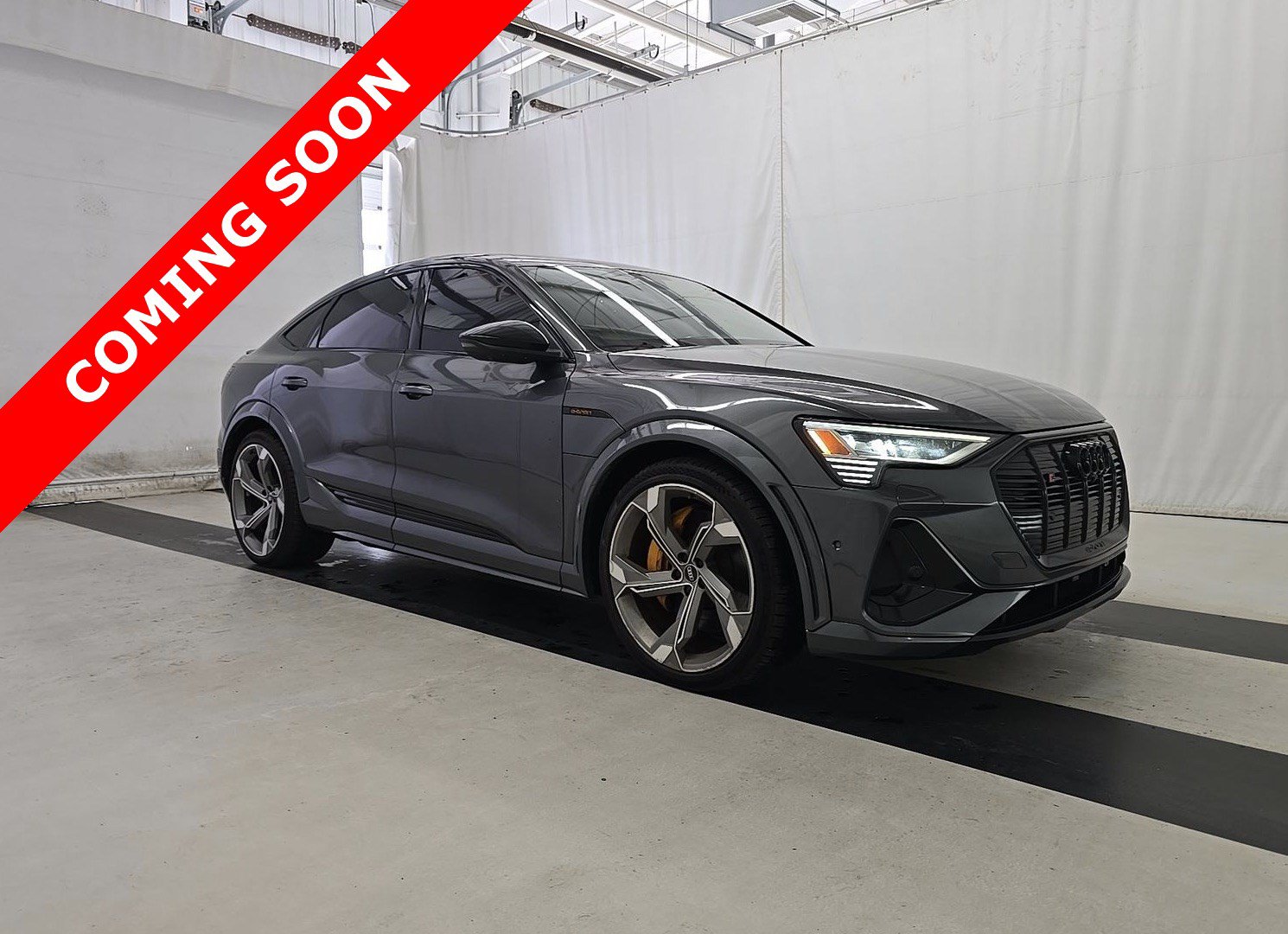 Used 2022 Audi e-tron S Prestige AWD/4WD image 3
